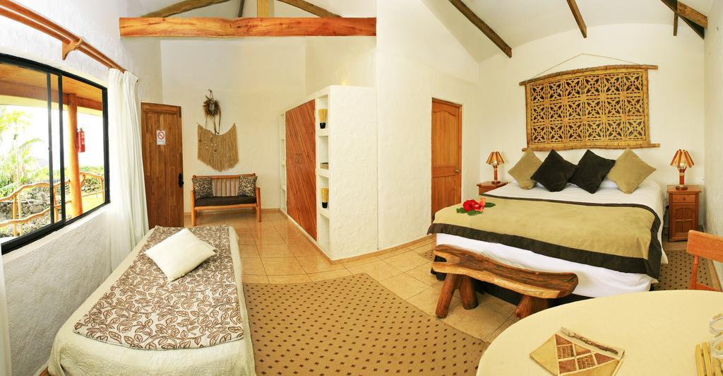 Pikera Uri Eco Lodge Hanga Roa Room photo