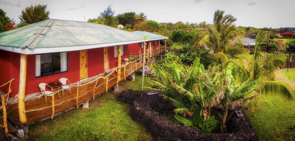 Pikera Uri Eco Lodge Hanga Roa Exterior photo