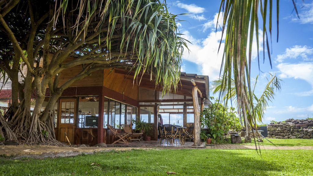 Pikera Uri Eco Lodge Hanga Roa Exterior photo