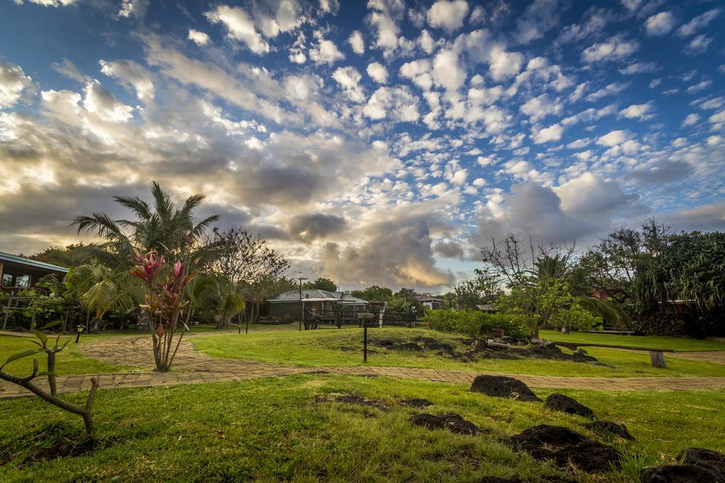 Pikera Uri Eco Lodge Hanga Roa Exterior photo