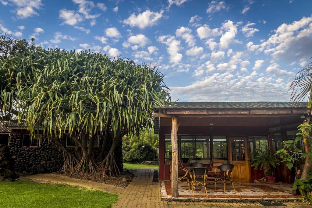 Pikera Uri Eco Lodge Hanga Roa Exterior photo