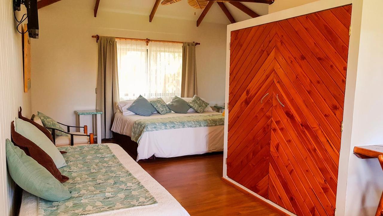 Pikera Uri Eco Lodge Hanga Roa Exterior photo